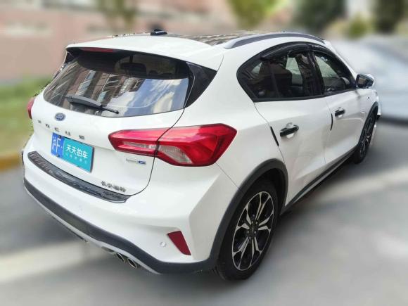 [上海·沪F] 二手福特福克斯Active2020款 EcoBoost 180 自动劲耀型