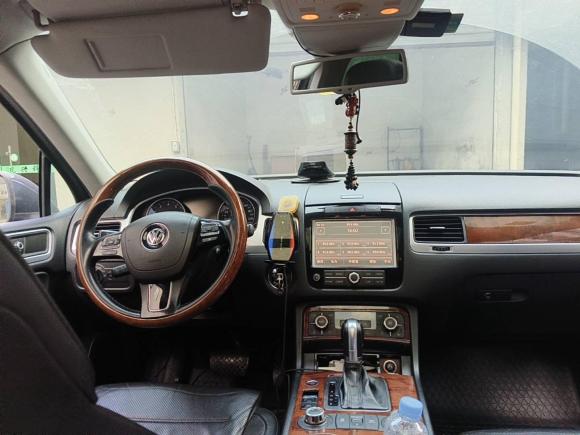 [宁波·浙B] 二手大众途锐2011款 3.0TSI 豪华型