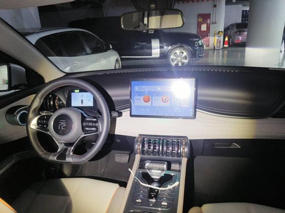 [广州·粤A] 二手比亚迪元PLUS2023款 冠军版 510KM 领先型