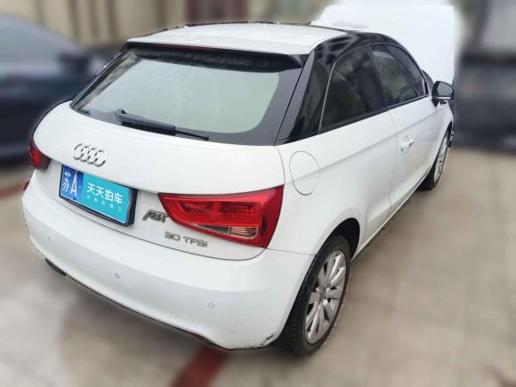 [南京·苏A] 二手奥迪奥迪A12014款 30 TFSI 舒适型