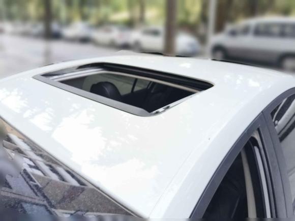 [成都·渝A] 二手雪佛兰科沃兹2019款 320 自动欣享天窗版