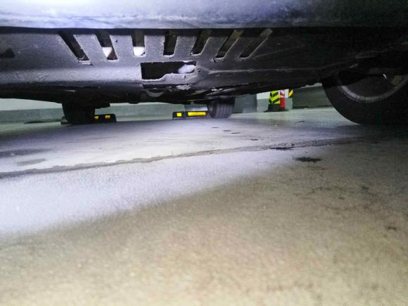 [上海·沪A] 二手标致标致30082013款 2.0L 自动潮流版