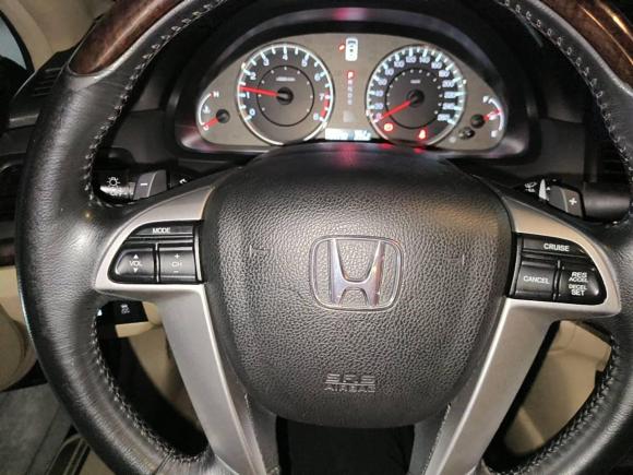 [深圳·粤B] 二手本田雅阁2013款 2.4L PE