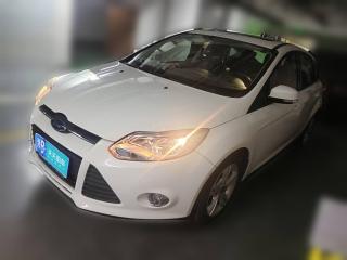 福特福克斯2012款 两厢 1.6L 自动风尚型