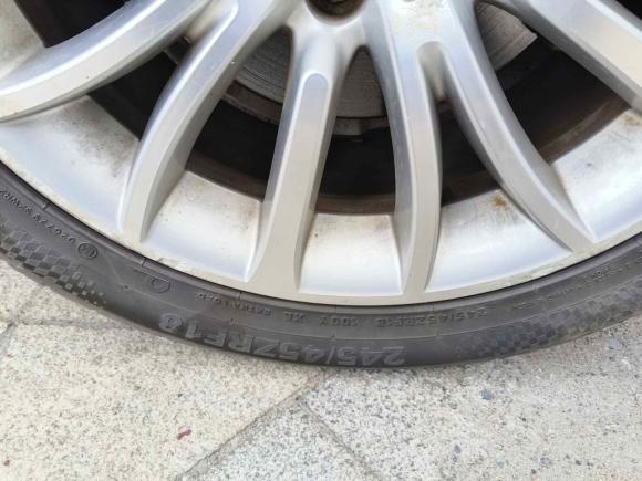 [上海·沪C] 二手宝马宝马5系2014款 525Li 豪华设计套装