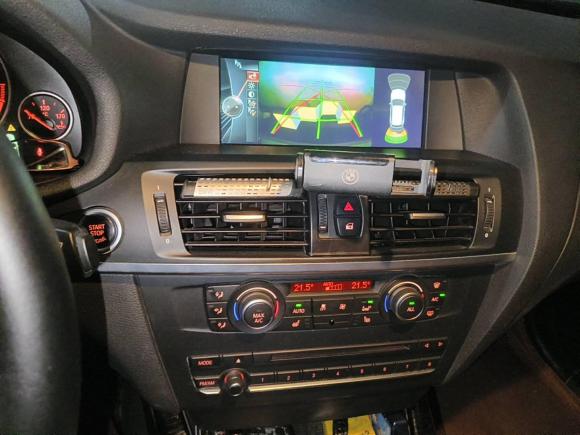 [广州·粤A] 二手宝马宝马X32013款 改款 xDrive20i 豪华型