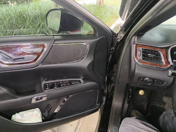 [成都·川A] 二手林肯林肯大陆2017款 2.0T 两驱尊雅版