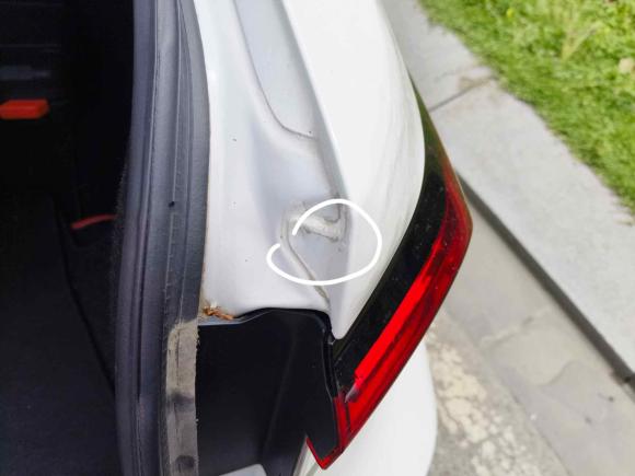 [成都·川A] 二手丰田卡罗拉2021款 双擎 1.8L E-CVT先锋版