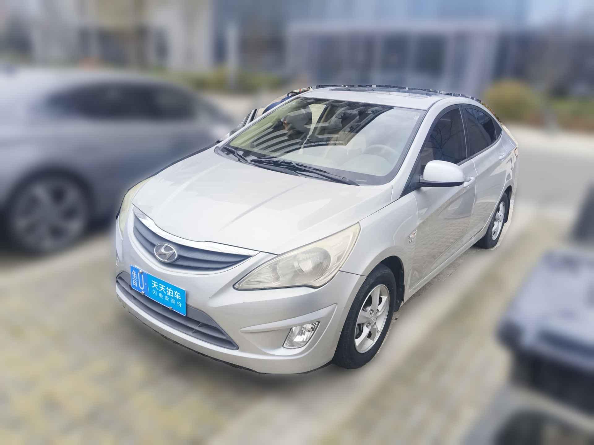 [青岛·鲁U] 现代瑞纳2010款 三厢 1.4L 自动时尚型GT