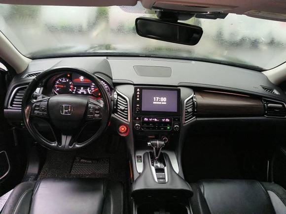 [温州·浙C] 二手本田冠道2017款 240TURBO 两驱尊享版