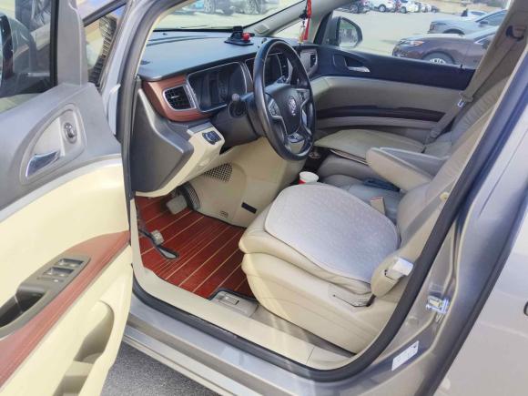 [青岛·鲁B] 二手别克别克GL82017款 25S 豪华型 国V