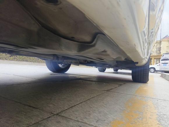 [青岛·鲁B] 二手Jeep自由光2017款 2.4L 卓越版