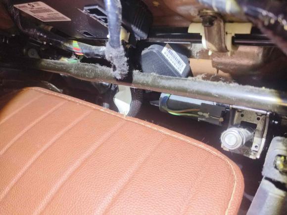 [青岛·鲁B] 二手道奇酷威2013款 2.4L 两驱尊尚版