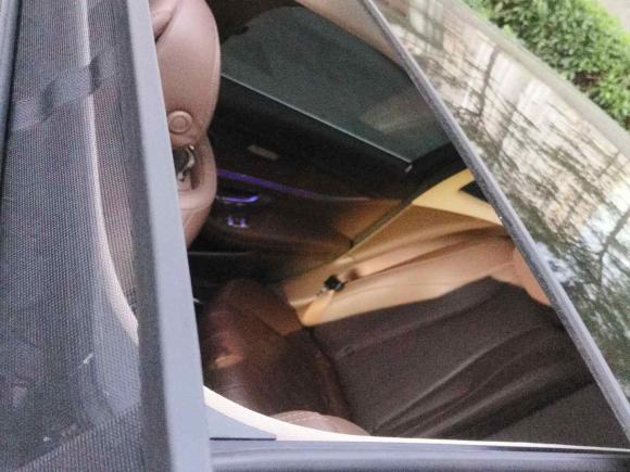 [广州·粤A] 二手奔驰奔驰E级2020款 E 300 L 时尚型