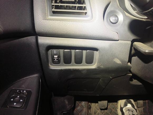 [武汉·鄂A] 二手三菱劲炫ASX2013款 2.0L 手动两驱舒适版