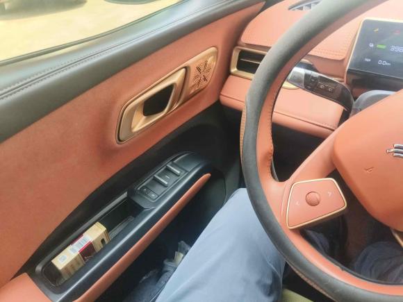 [嘉兴·浙F] 二手哪吒汽车哪吒X2023款 500