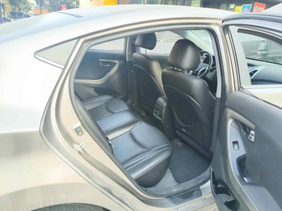 [上海·贵A] 二手现代朗动2012款 1.6L 自动尊贵型