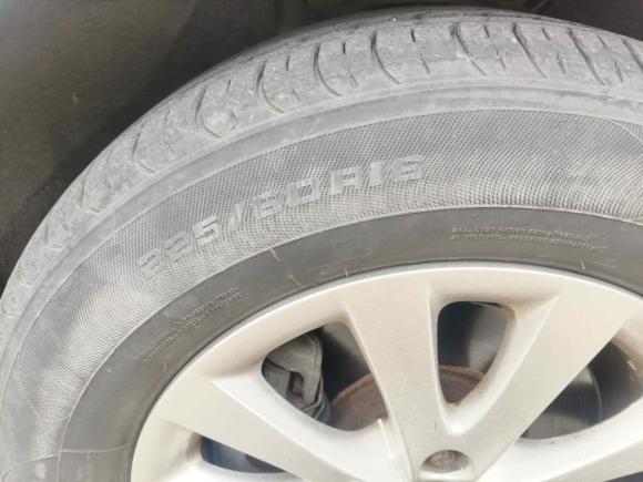 [上海·沪D] 二手雪铁龙雪铁龙C52013款 2.0L 自动尊享型