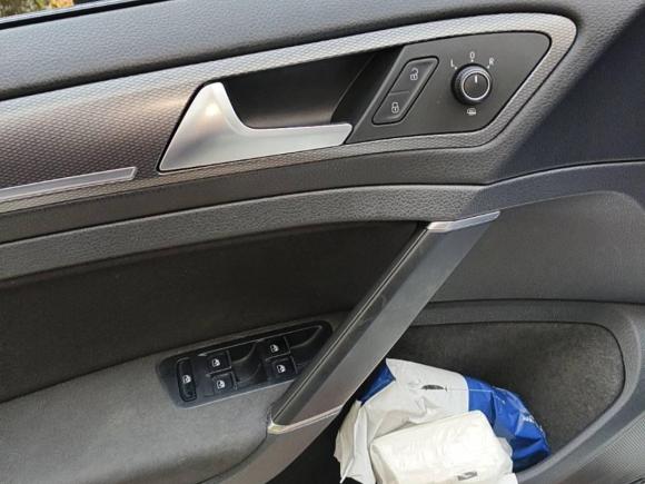 [宁波·浙B] 二手大众高尔夫2017款 230TSI 自动舒适百万辆纪念版