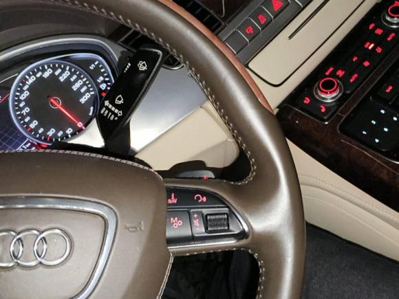 [杭州·浙A] 二手奥迪奥迪A82011款 A8L 3.0 TFSI quattro尊贵型(245kW)
