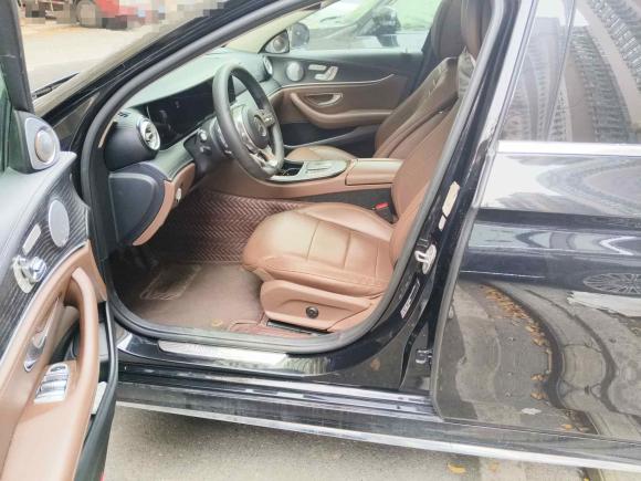 [武汉·鄂A] 二手奔驰奔驰E级2019款 改款 E 300 L 运动豪华型