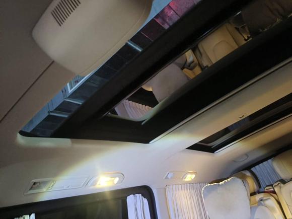 [上海·沪E] 二手奔驰奔驰V级2018款 V 260 L 尊贵加长版 国VI