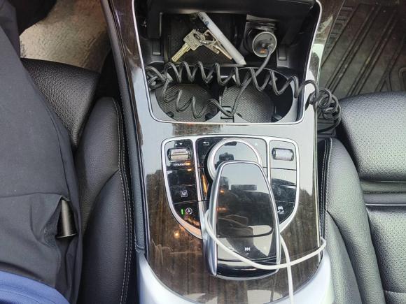 [广州·粤A] 二手奔驰奔驰GLC2019款 改款 GLC 260 L 4MATIC 豪华型