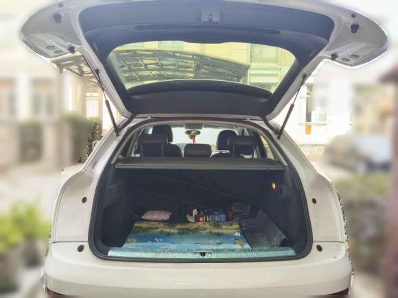 [上海·沪C] 二手奥迪奥迪Q32015款 35 TFSI 舒适型