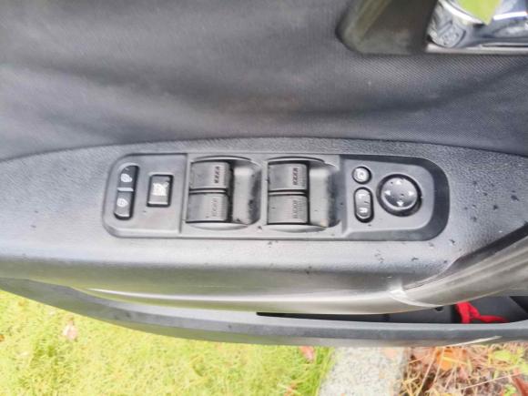 [杭州·浙A] 二手奔腾奔腾X802016款 2.0L 自动舒适型