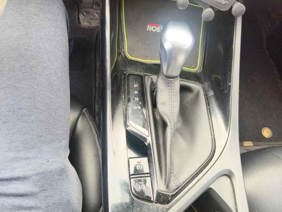 [上海·沪C] 二手荣威荣威i52021款 1.5L CVT铂金版