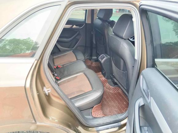 [南昌·赣A] 二手奥迪奥迪Q32016款 30 TFSI 时尚型