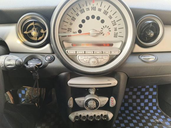 [杭州·浙A] 二手MINIMINI CLUBMAN2010款 1.6L COOPER Cheer