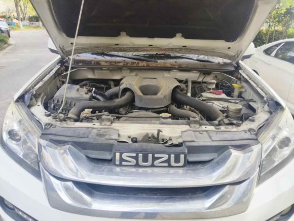 [上海·沪B] 二手五十铃mu-X牧游侠2015款 3.0T 四驱自动尊享型 7座