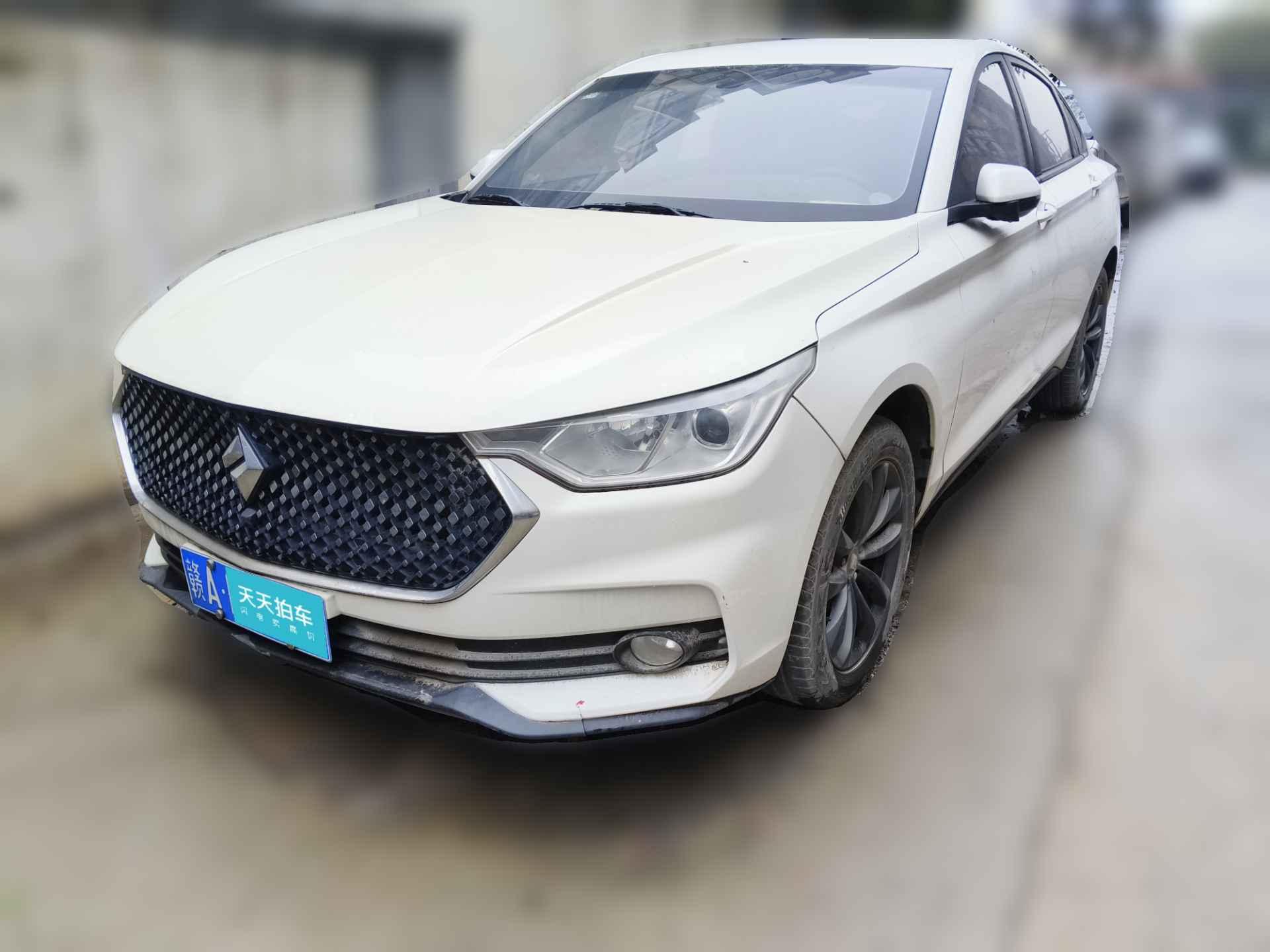 [南昌·赣A] 宝骏宝骏RC-62019款 1.5T 手动24小时在线精英型