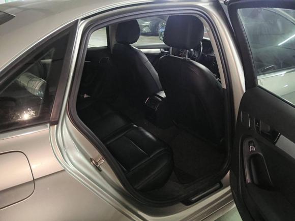 [无锡·苏B] 二手奥迪奥迪A4L2015款 35 TFSI 自动标准型