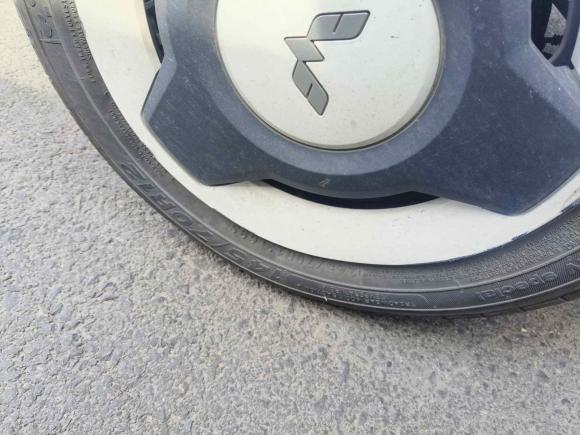 [青岛·鲁B] 二手五菱汽车宏光MINIEV2021款 马卡龙时尚款 三元锂