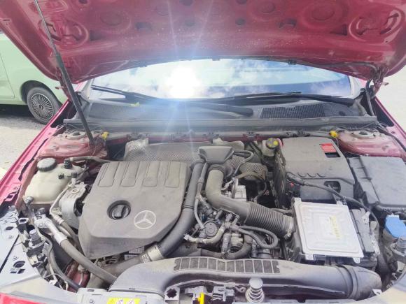 [杭州·浙A] 二手奔驰奔驰A级2022款 改款 A 200 L 运动轿车时尚型