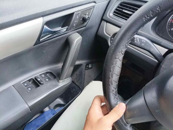 [杭州·晋E] 二手大众朗逸2013款 1.6L 自动舒适版