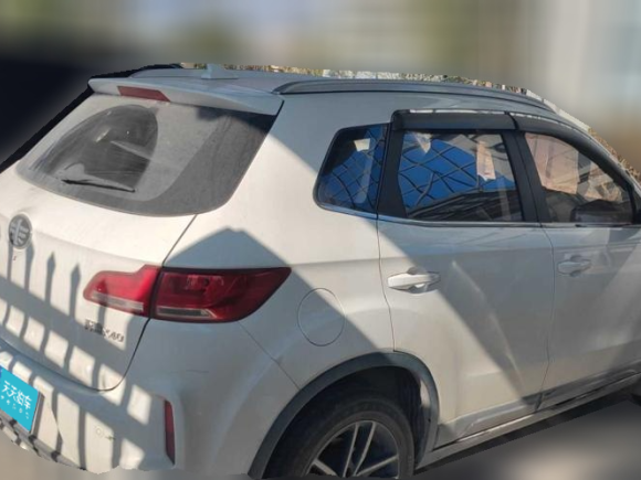 [宁波·浙B] 二手奔腾奔腾X402017款 1.6L 手动尊享型