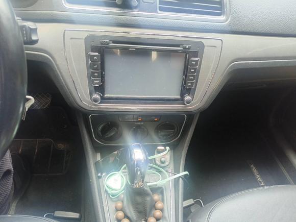 [深圳·粤L] 二手大众朗逸2015款 1.6L 自动舒适版