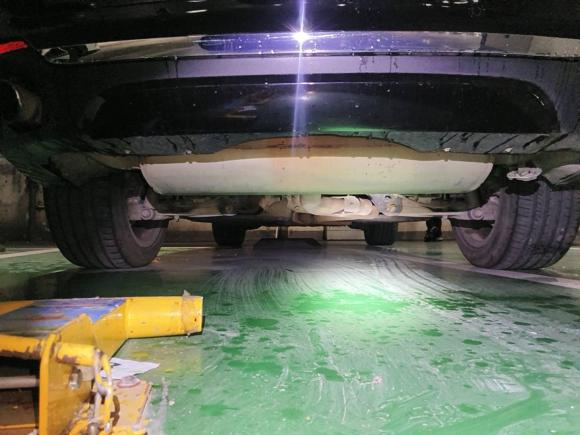 [武汉·鄂A] 二手宝马宝马X52017款 xDrive28i