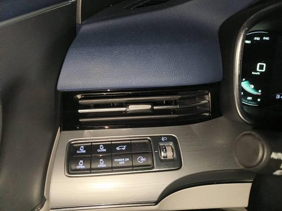 [武汉·鄂A] 二手荣威荣威iMAX82021款 400TGI Supreme系列尊荣版