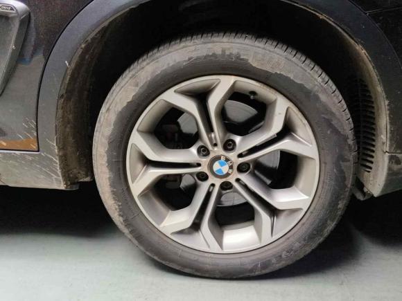 [武汉·鄂A] 二手宝马宝马X42014款 xDrive20i X设计套装