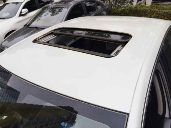 [南昌·赣M] 二手标致标致4082014款 1.8L 自动豪华版