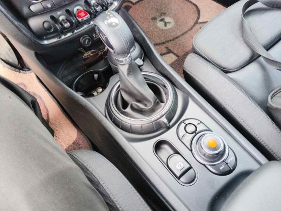 [上海·沪C] 二手MINIMINI CLUBMAN2016款 1.5T COOPER 鉴赏家版
