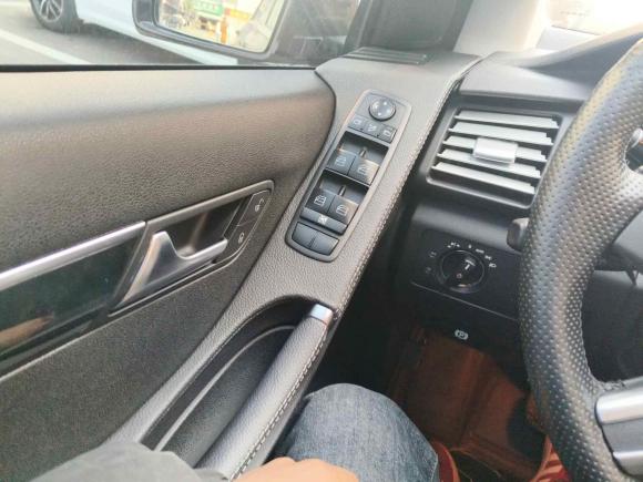 [义乌·浙G] 二手奔驰奔驰R级2017款 R 320 4MATIC 商务型臻藏版