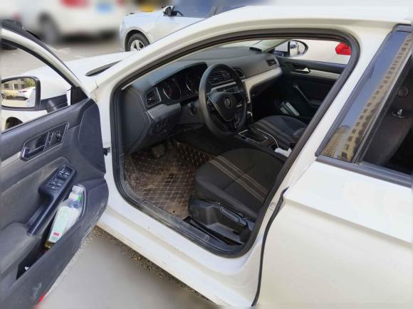 [西安·陕A] 二手大众凌渡2015款 230TSI DSG风尚版