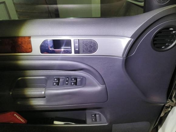 [深圳·粤B] 二手大众途锐2006款 3.2L 顶级版