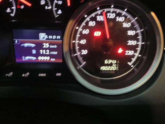 [南京·苏A] 二手标致标致5082011款 2.3L 自动旗舰版