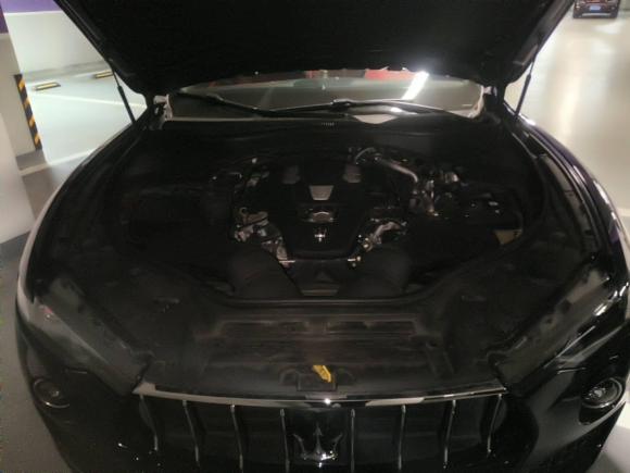 [上海·沪A] 二手玛莎拉蒂Levante2016款 3.0T 标准型